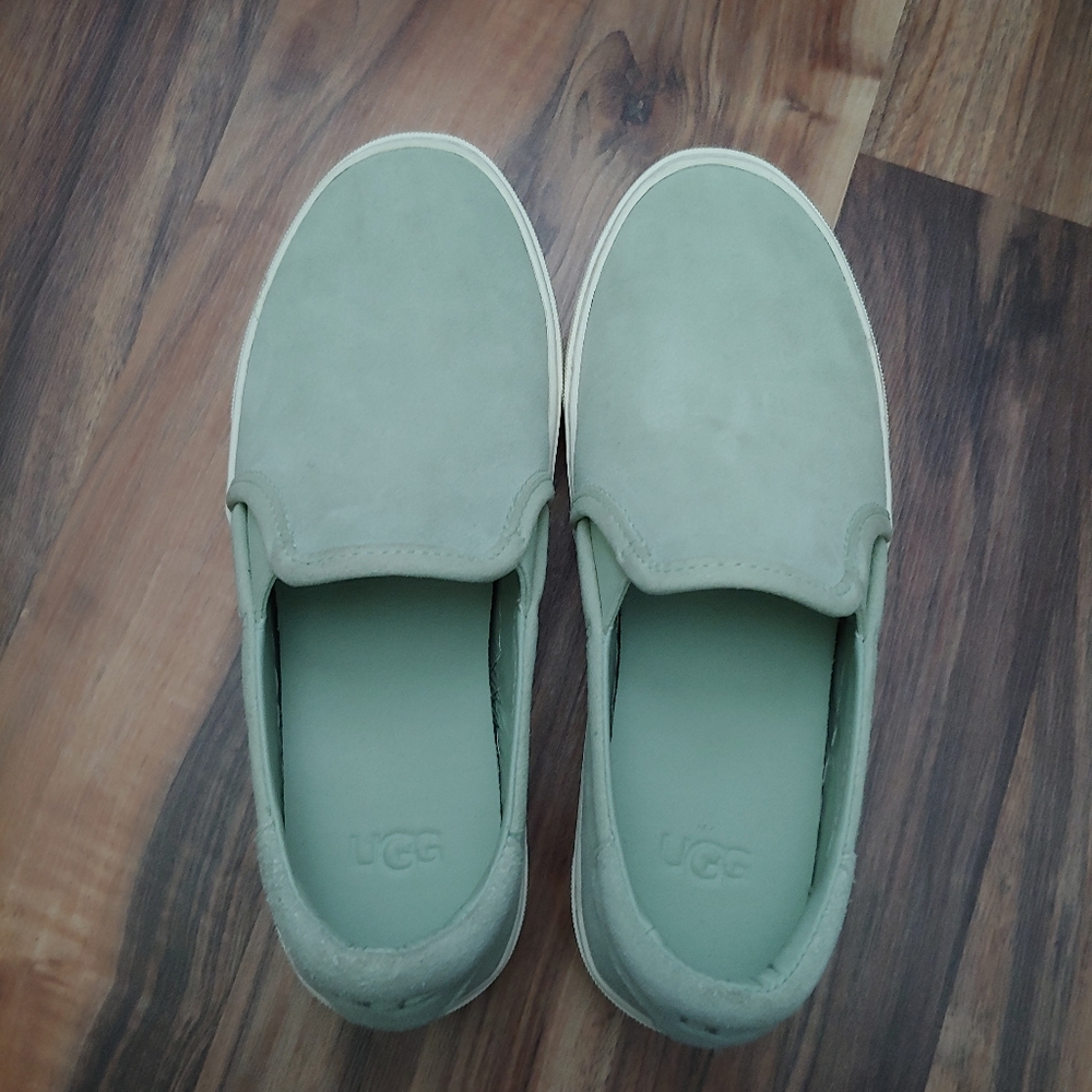 UGG Jass Suede Slip on Loafer Flat Mint